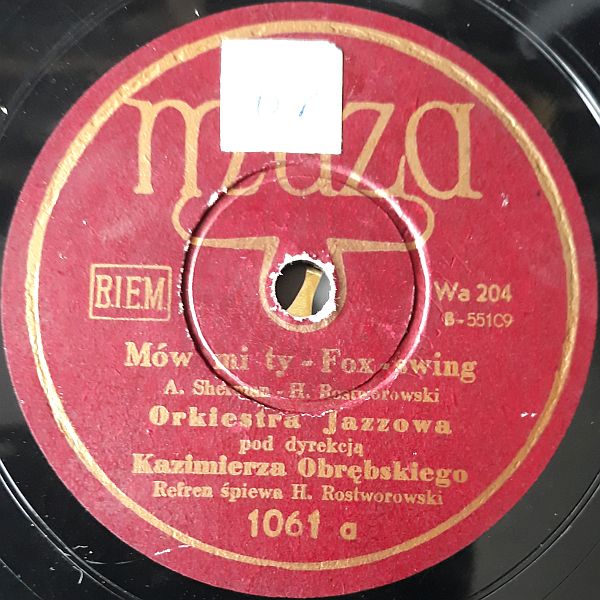 https://www.discogs.com/release/25756483-Orkiestra-Jazzowa-Kazimierza-Obr%C4%99bskiego-M%C3%B3w-Mi-Ty-%C5%9Amieje-Si%C4%99-Do-Was-%C5%9Awiat
