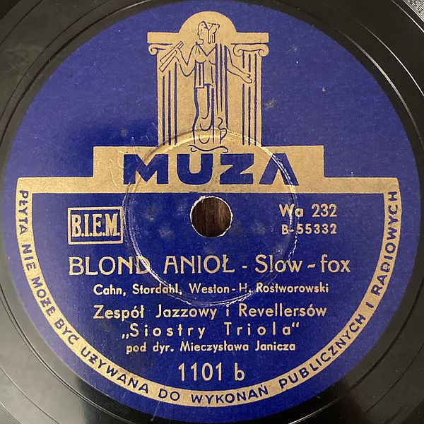 https://www.discogs.com/release/29570209-Zesp%C3%B3%C5%82-Jazzowy-I-Revellers%C3%B3w-Siostry-Triola-Pod-Dyr-Mieczys%C5%82awa-Janicza-Twoje-Oczy-Blond-Anio%C5%82