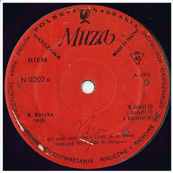 https://www.discogs.com/release/6477384-Wanda-Warska-Sings-Standards