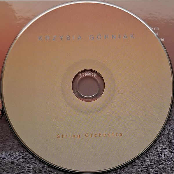 https://www.discogs.com/release/37215174-Krzysia-G%C3%B3rniak-String-Orchestra