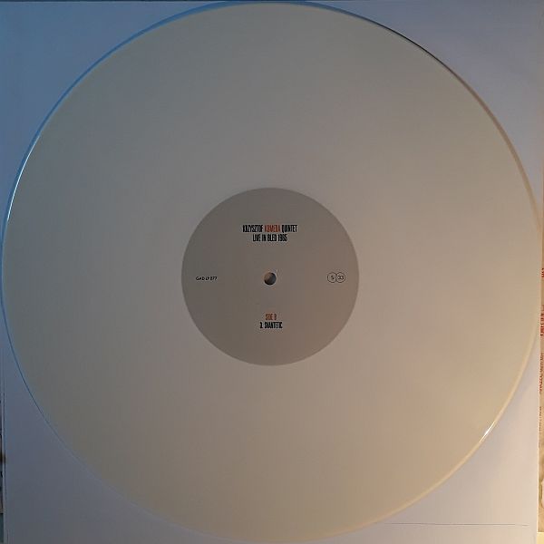 https://www.discogs.com/release/295