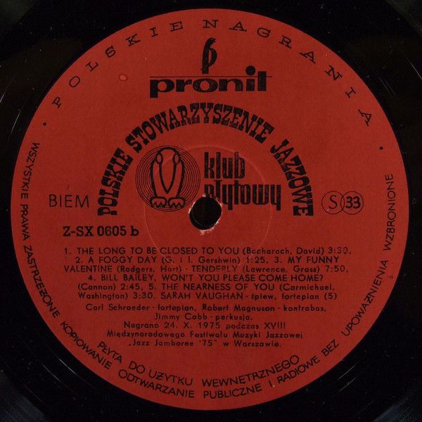 https://www.discogs.com/release/1735179-Sarah-Vaughan-Bia%C5%82y-Kruk-Czarnego-Kr%C4%85%C5%BCka