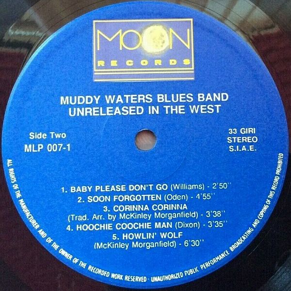 https://www.discogs.com/release/2219646-Muddy-Waters-Blues-Band-Unreleased-In-The-West