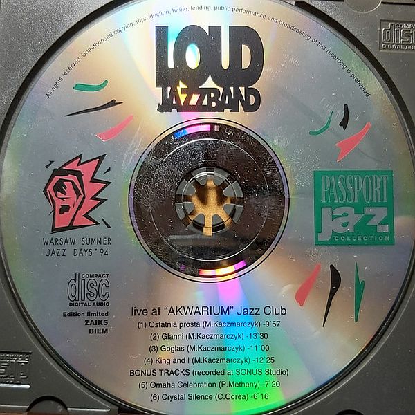https://www.discogs.com/release/17346871-Loud-Jazz-Band-Live-At-Akwarium-Jazz-Club