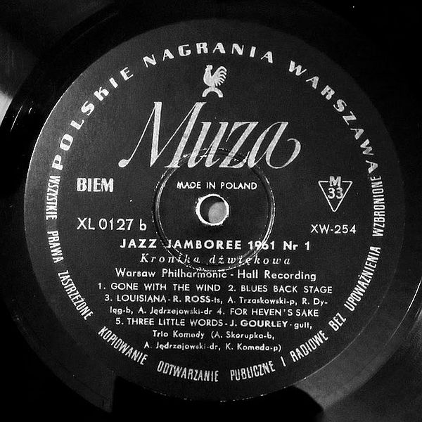 https://www.discogs.com/release/22224685-Various-Jazz-Jamboree-1961-Nr-1-Kronika-d%C5%BAwi%C4%99kowa