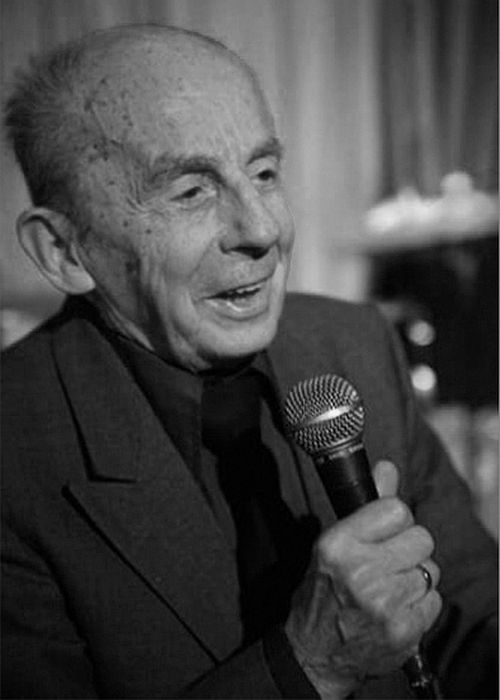 http://jazzforum.com.pl/main/artykul/andrzej-schmidt