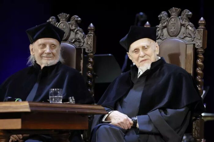 https://www.gdansk.pl/wiadomosci/Jan-Ptaszyn-Wroblewski-i-prof-dr-Wlodzimierz-Nahorny-z-tytulami-doktora-honoris-causa,a,242501