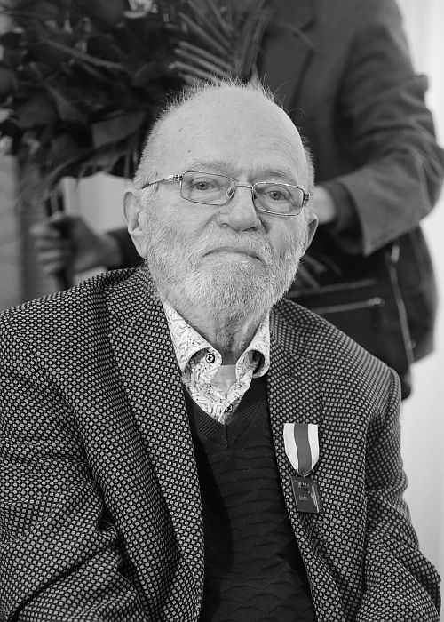 https://jazzforum.com.pl/main/artykul/krystian-brodacki-nie-yje