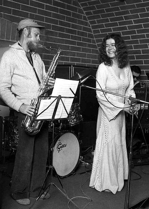 https://teatrnn.pl/leksykon/artykuly/muzyka-jazzowa-w-lublinie/#lubelskie-spotkania-wokalistow-jazzowych